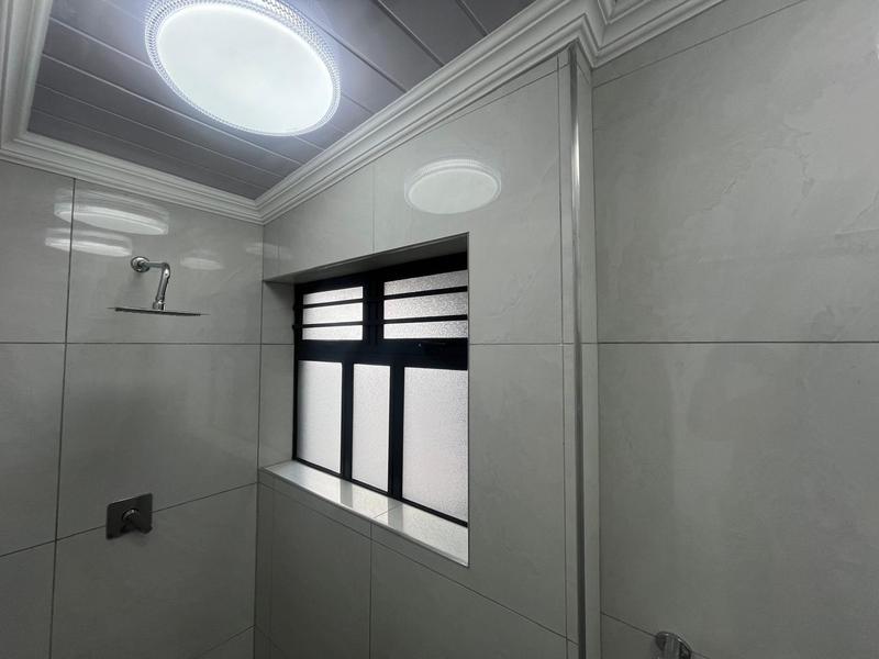 2 Bedroom Property for Sale in Kensington Western Cape